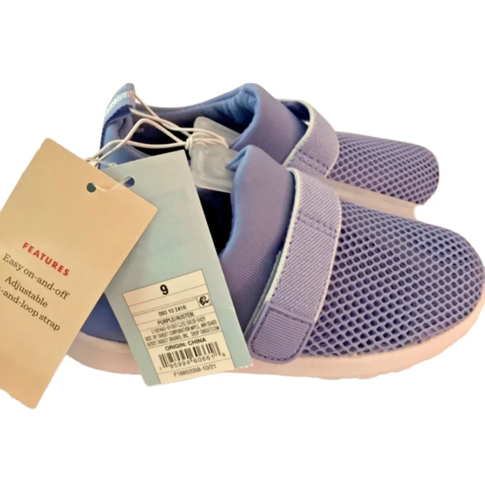 Cat & Jack Toddler Austen Apparel Water Shoes